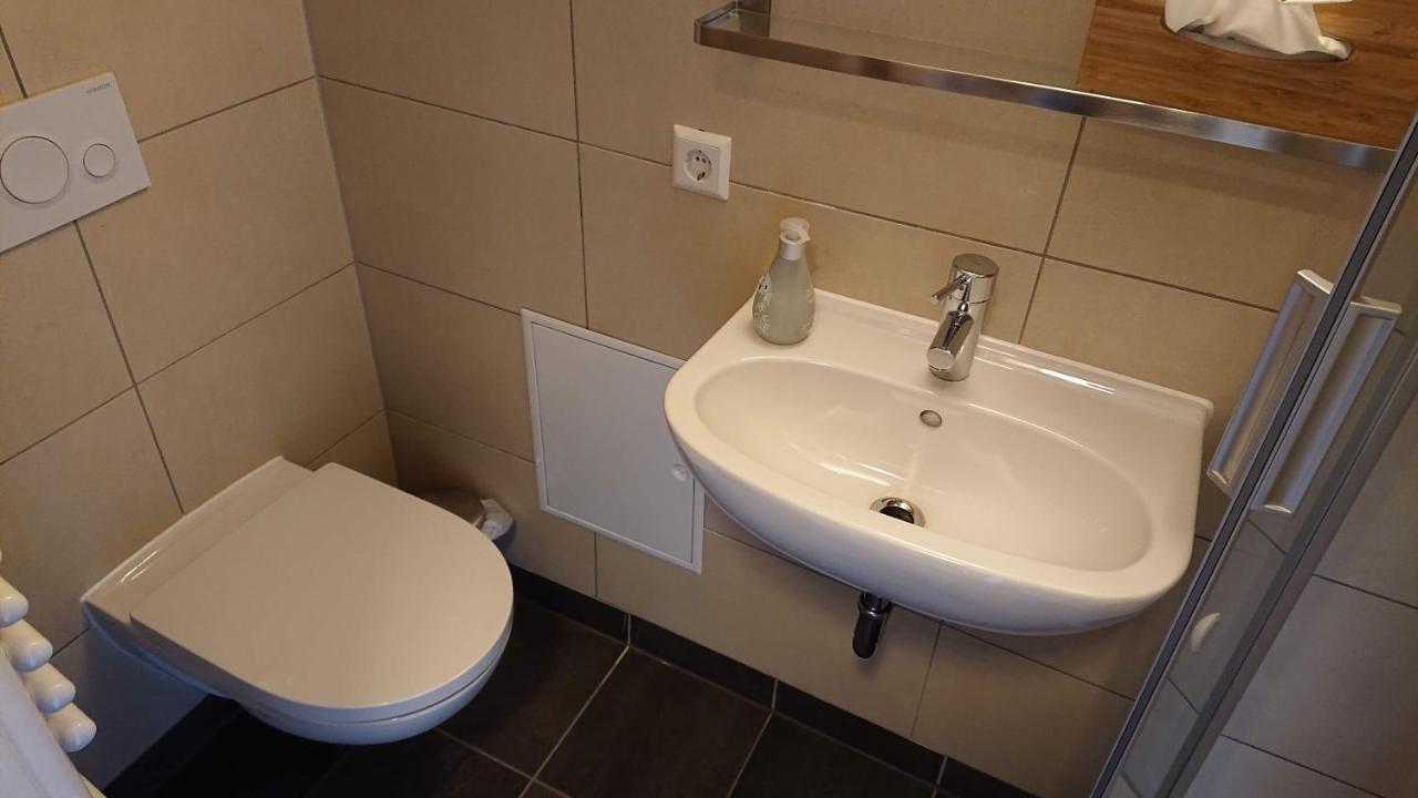 וויימר "Goethezimmer" - Auf Dem Dach Der Notenbank מראה חיצוני תמונה